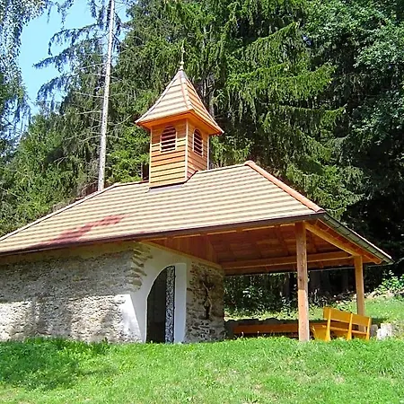 Stroneggerhof Apartment